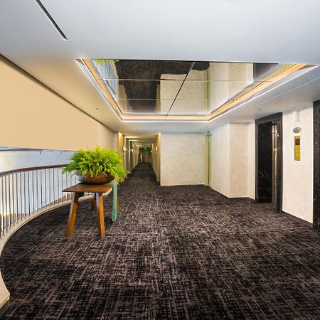 Oakwood Suites Kuningan Yakarta Exterior foto